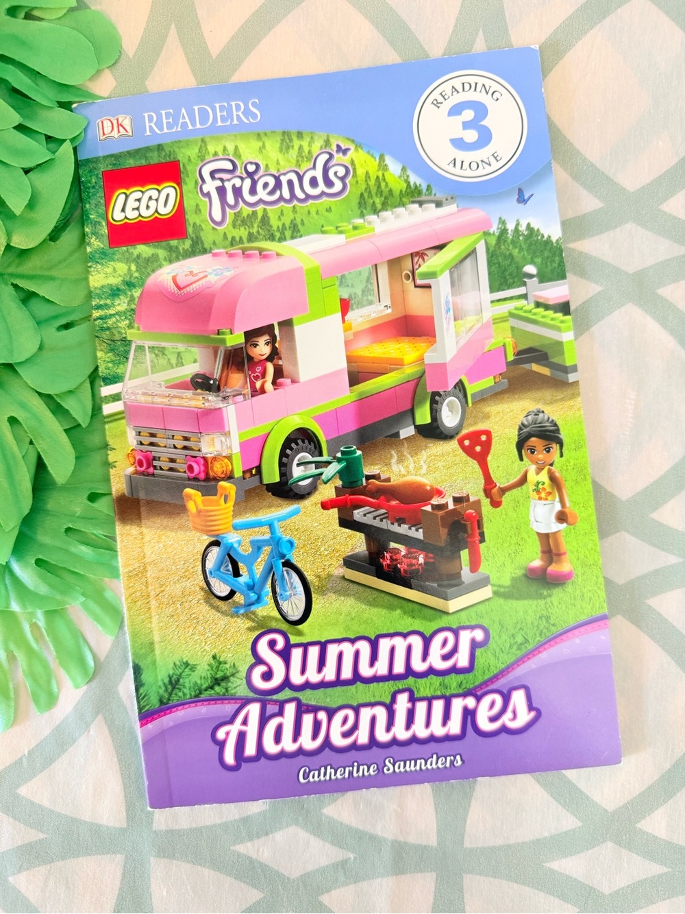 💫10/$25 • Lego Friends Summer Adventures Easy Reader Level 3